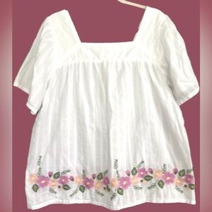 MATILDA JANE Crisp White Best-Dressed Embroidered Detailed Blouse, Size XL, EUC.